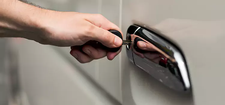 Why Choose Our Auto Locksmith Team in Chillicothe, OH?